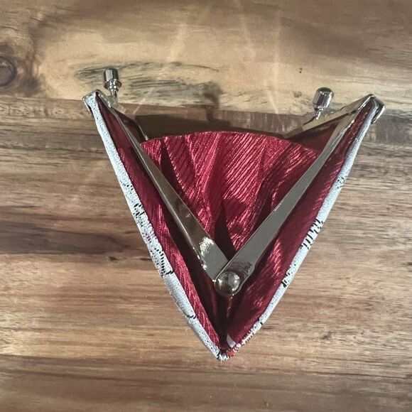 VTG Rare Japanese coin purse Nishijin Ori small wallet Excellent Condition - Picture 4 of 5